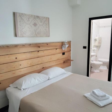 Hotel Garisenda B&B - In Centro A Riccione - Exterior photo