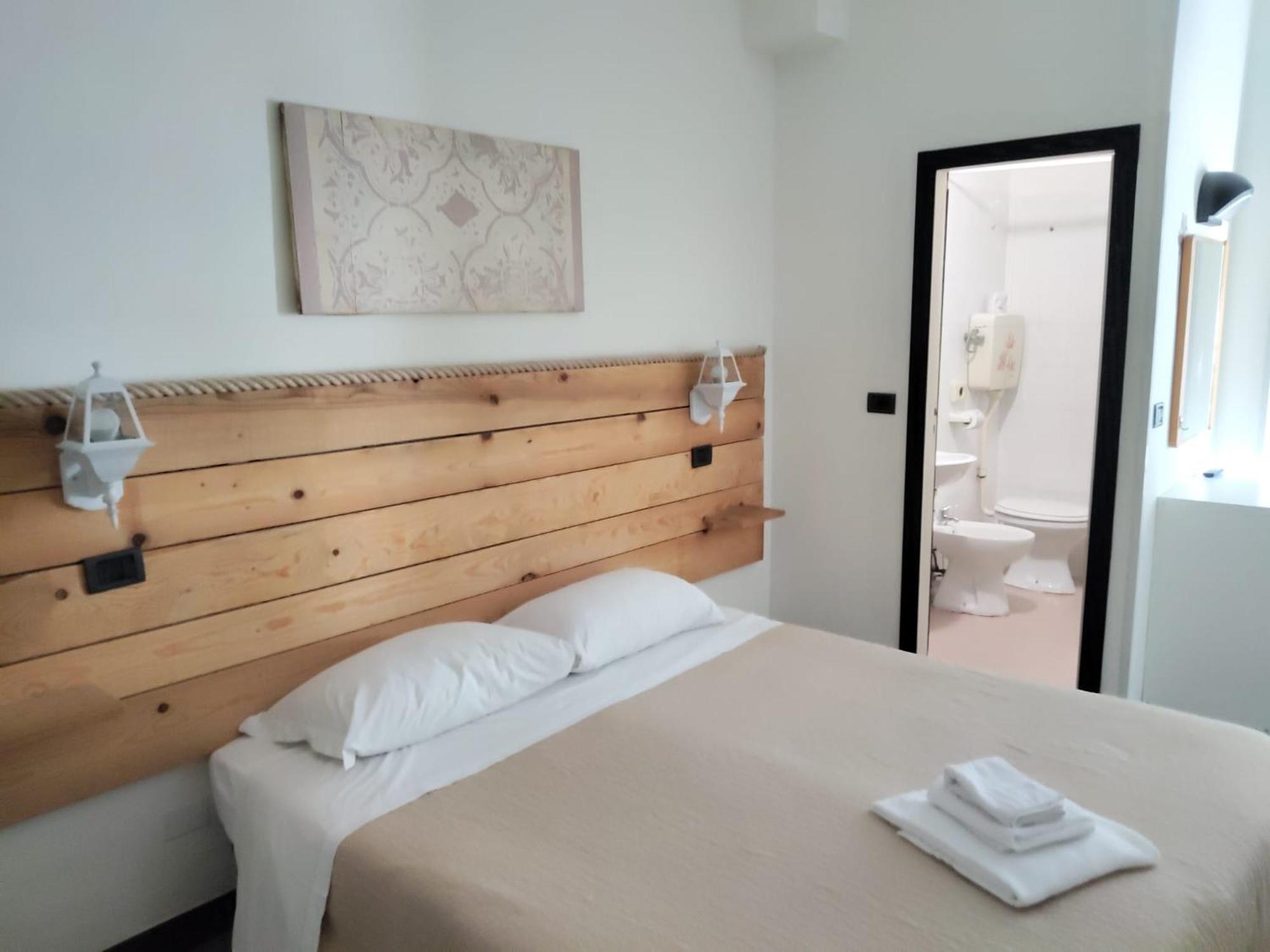 Hotel Garisenda B&B - In Centro A Riccione - Exterior photo